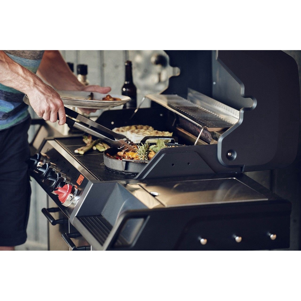 Parrilla de gas – 4 quemadores turbo y zona infrarroja para una experiencia de asado superior